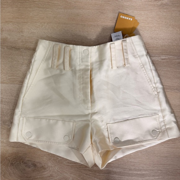 Sandro Women's Tan Cargo Shorts - Picture 2 of 4